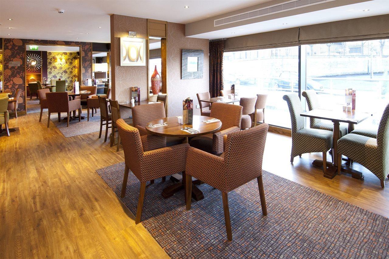Premier Inn Bradford Central Bagian luar foto