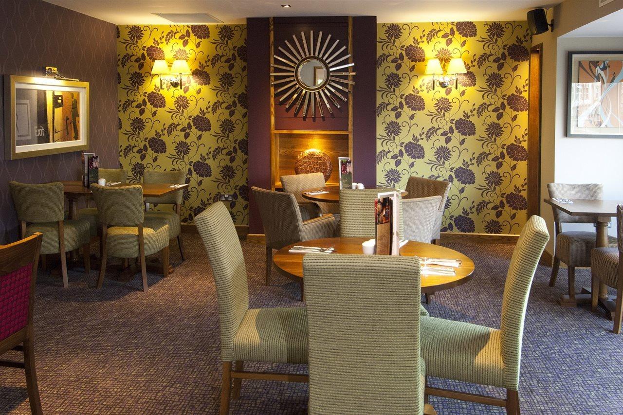 Premier Inn Bradford Central Bagian luar foto