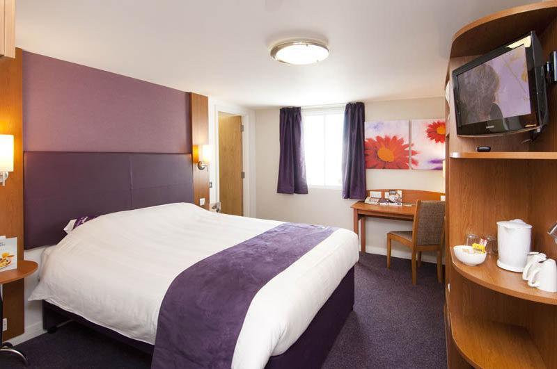 Premier Inn Bradford Central Bagian luar foto