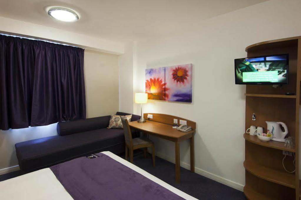 Premier Inn Bradford Central Bagian luar foto