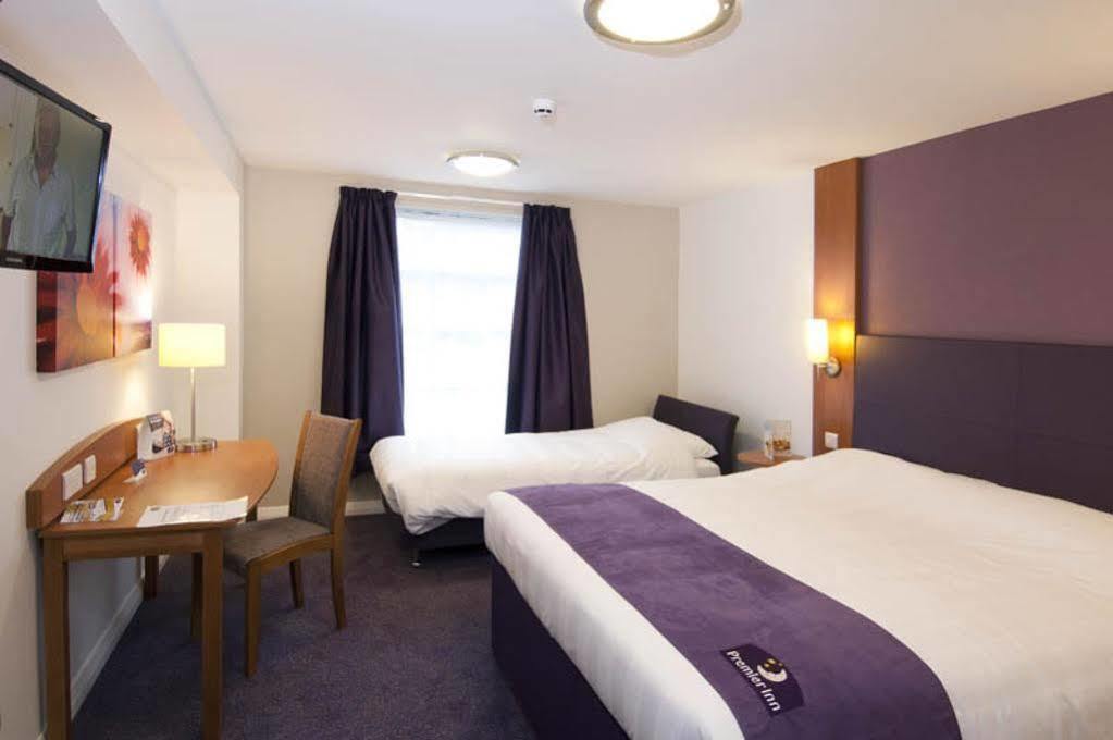 Premier Inn Bradford Central Bagian luar foto