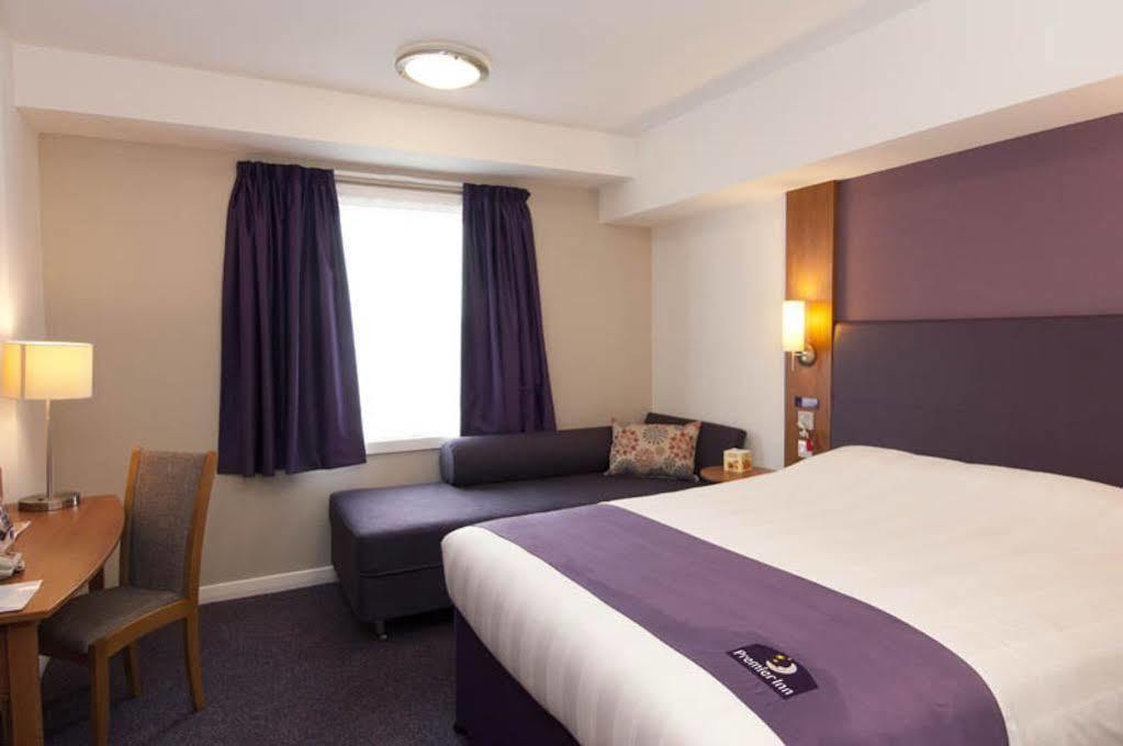 Premier Inn Bradford Central Bagian luar foto
